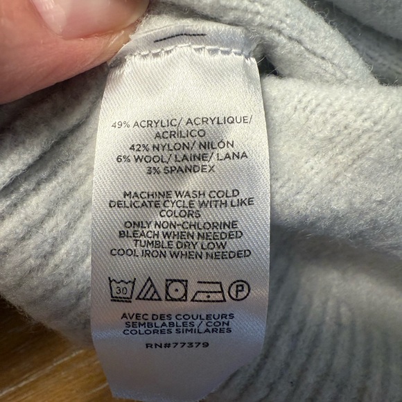 Ann Taylor Wool Sweater - Picture 5 of 5